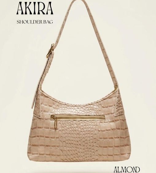 Akira Shoulder Bag Almond Akira Shoulder Bag Almond