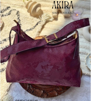 Akira Shoulder Bag Burgundy