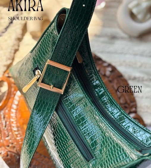 Akira Shoulder Bag Green
