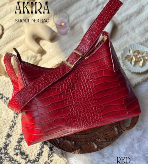 Akira Shoulder Bag Red
