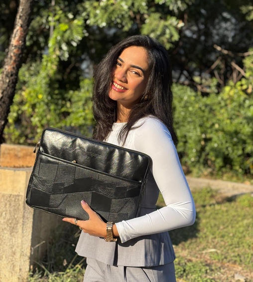 Alana Laptop Sleeve Black