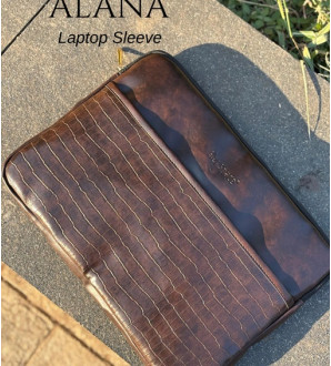 Alana Laptop Sleeve Dark Brown