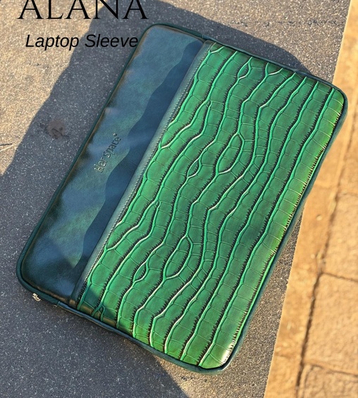 Alana Laptop Sleeve Forest Green