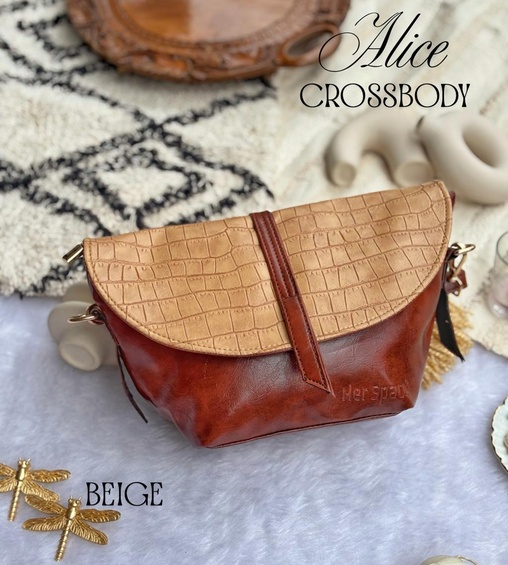 Alice Crossbody Beige