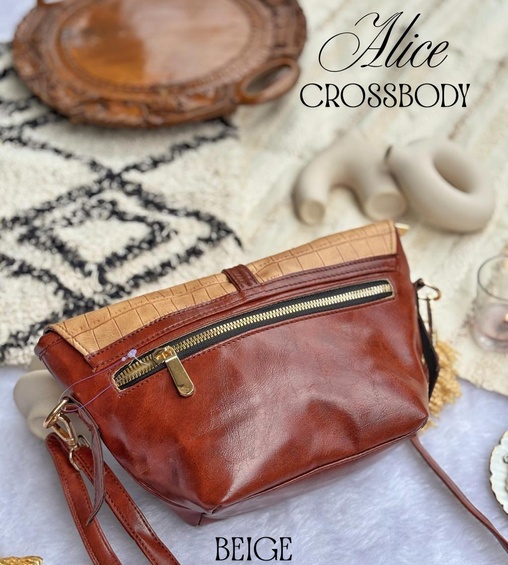 Alice Crossbody Beige