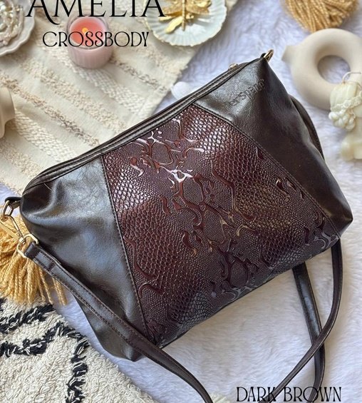 Amelia Crossbody Dark Brown