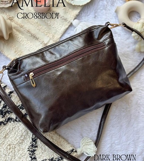 Amelia Crossbody Dark Brown