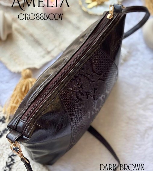 Amelia Crossbody Dark Brown