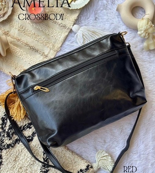 Amelia Crossbody Red