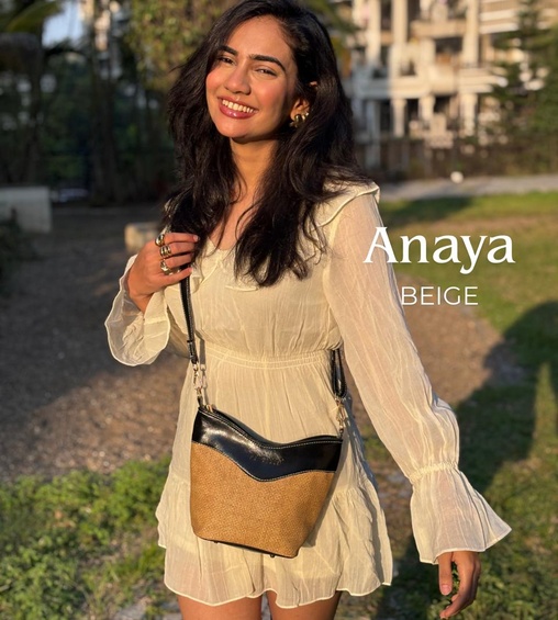 Anaya Crossbody Beige