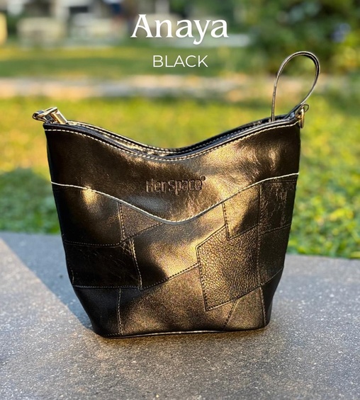Anaya Crossbody Black