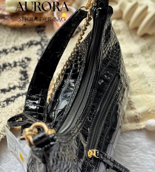 Aurora Shoulder Bag Croco Black