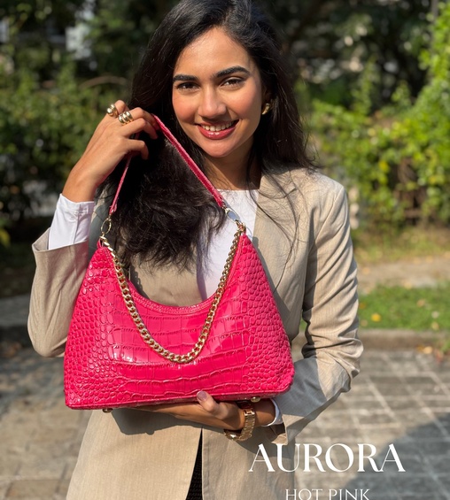 Aurora Shoulder Bag Hot Pink
