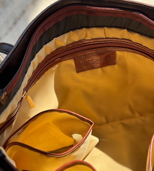 Ava Shopper Cherry Red