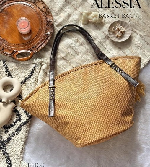 Alessia Basket Bag Beige