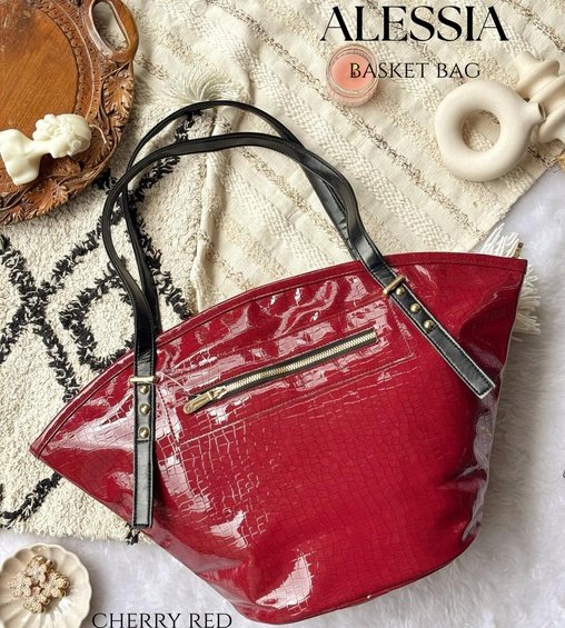 Alessia Basket Bag Cherry Red