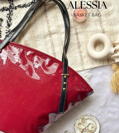Alessia Basket Bag Cherry Red