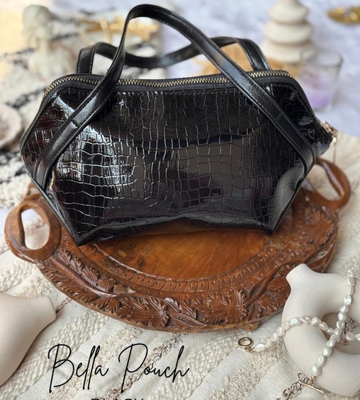 Bella Pouch Black