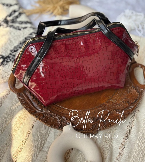 Bella Pouch Cherry Red