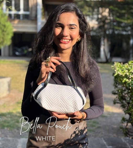 Bella Pouch White