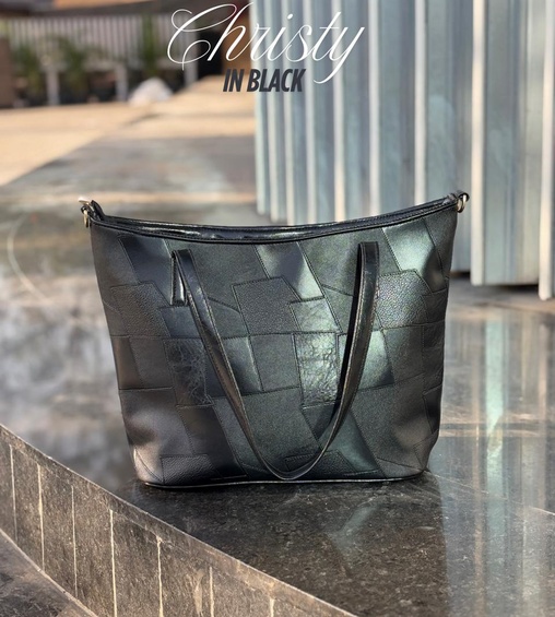 Christie Matte Black