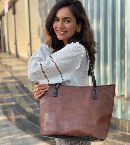 Christie Matte Brown