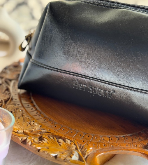 Chunky Box Pouch Shiny Black