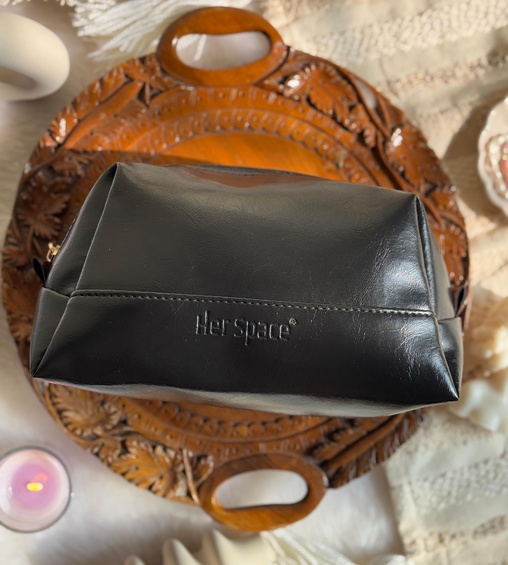 Chunky Box Pouch Shiny Black