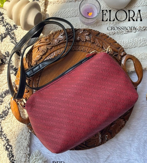 Elora Crossbody Red