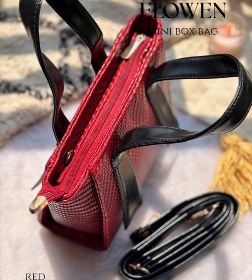 Elowen Mini Box Bag Red Elowen Mini Box Bag Red