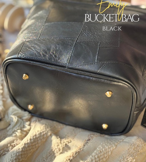 Emily Bucket Bag Matte Black