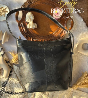 Emily Bucket Bag Matte Black