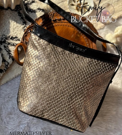 Emily Bucket Bag Mermaid Silver Emily Bucket Bag Mermaid Silver