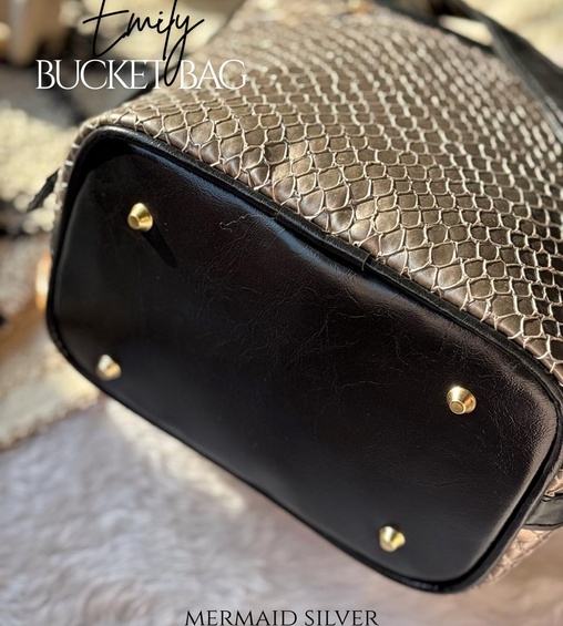 Emily Bucket Bag Mermaid Silver Emily Bucket Bag Mermaid Silver