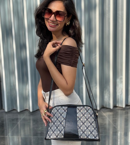 Eva Sling Black with Motif