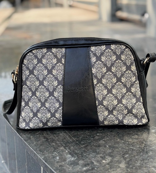 Eva Sling Black with Motif