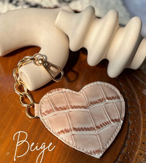 Heart Charms Beige