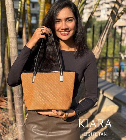 Kiara Handbag Light Tan