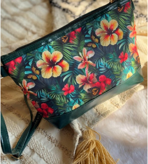 Nova Sling Hibiscus Green