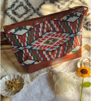 Nova Sling Jacquard Print Brown