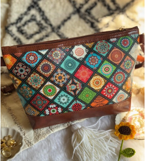 Nova Sling Mandala Brown