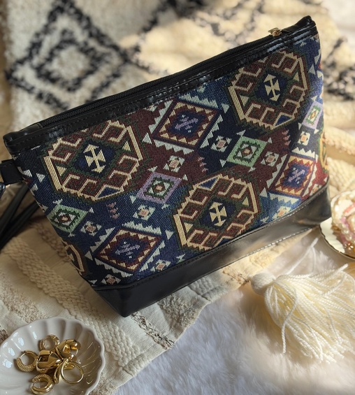 Nova Sling Navy Blue