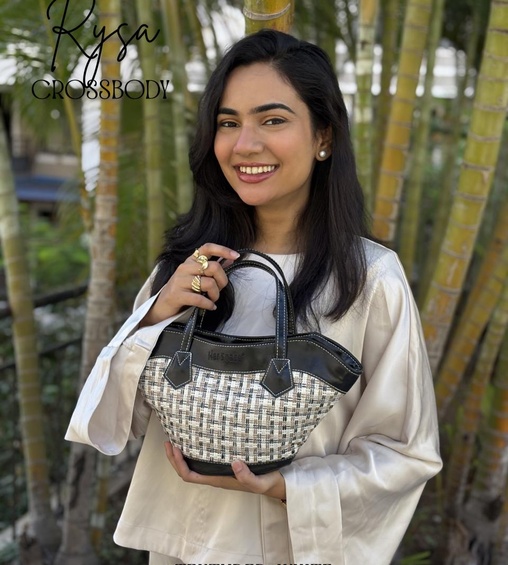 Rysa Crossbody Textured White