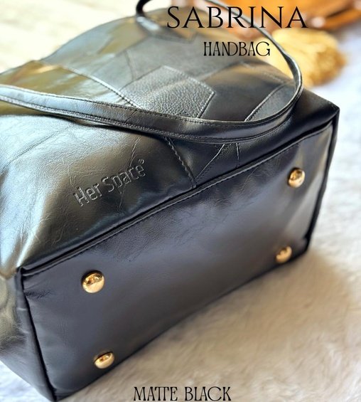 Sabrina Handbag Matte Black Sabrina Handbag Matte Black