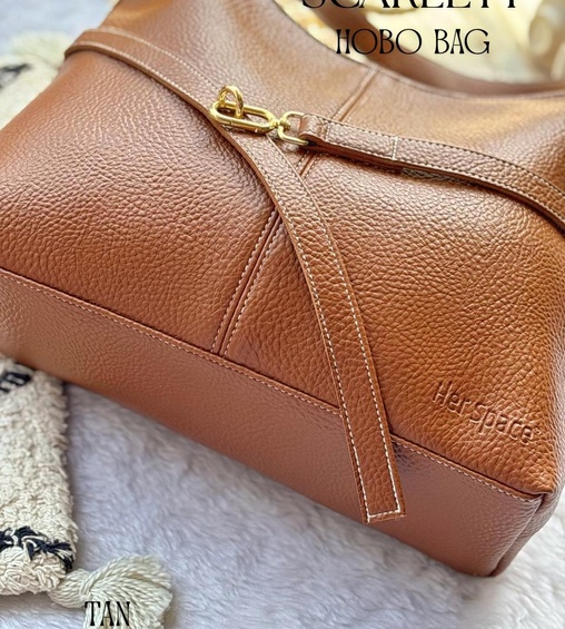 Scarlett Hobo Bag Tan Scarlett Hobo Bag Tan