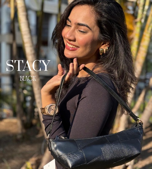 Stacy Bag Matte Black
