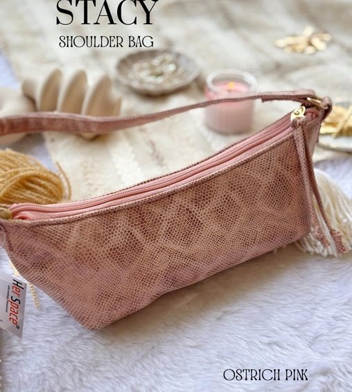 Stacy Shoulder Bag Ostrich Pink