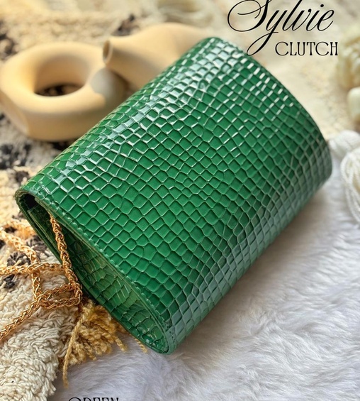 Sylvie Clutch Green