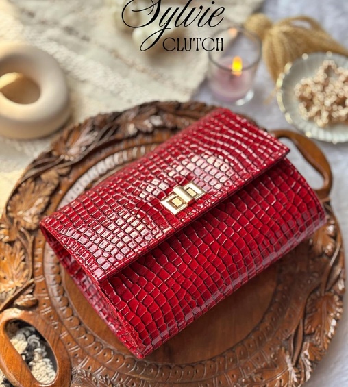 Sylvie Clutch Red