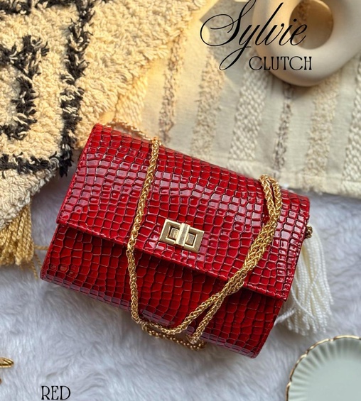 Sylvie Clutch Red